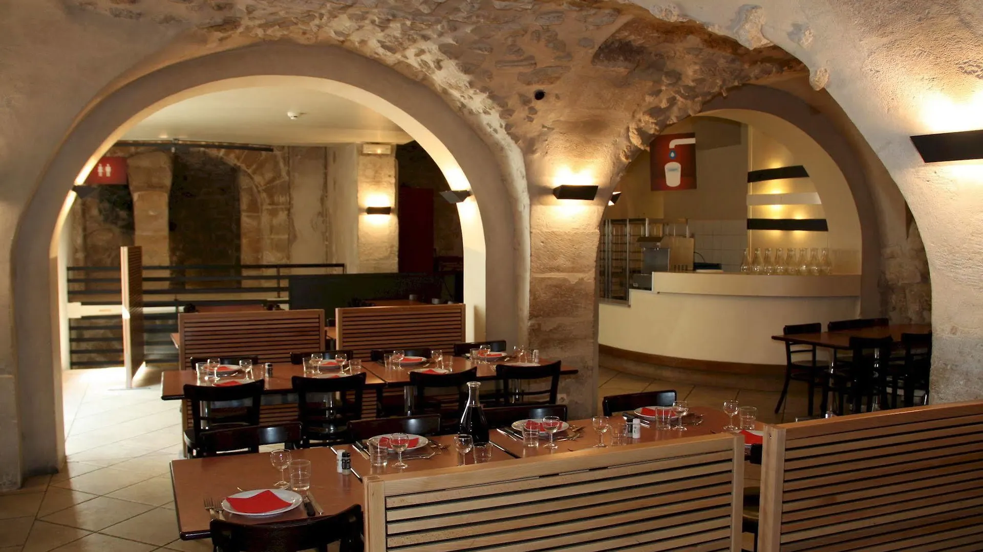 Mije Marais Hostel
