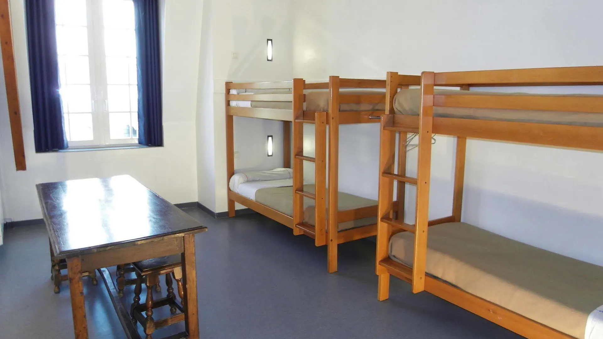 Mije Marais Hostel  Paris