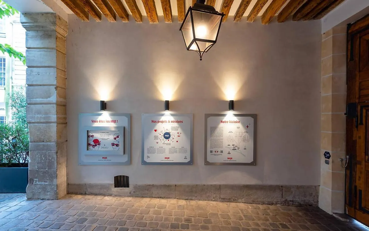 Mije Marais Hostel France