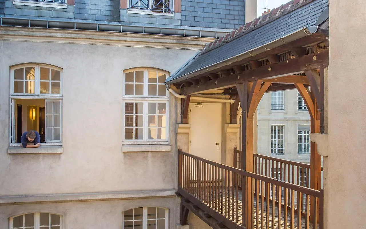 Mije Marais Hostel 파리