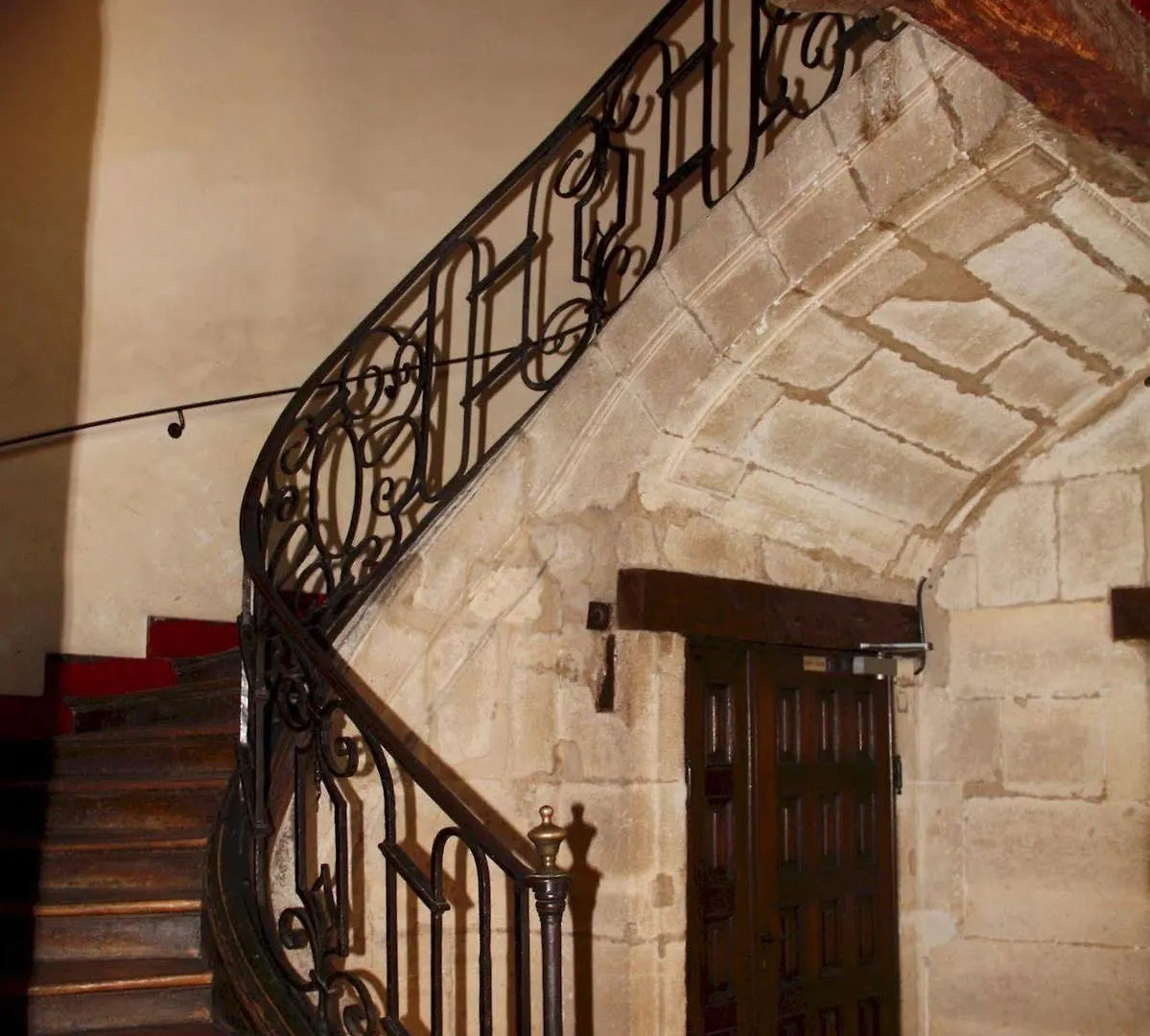 Mije Marais Hostel Париж